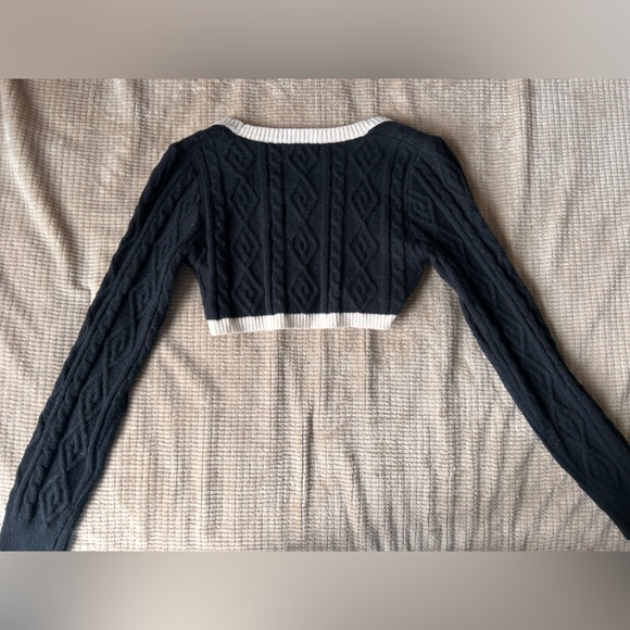 Cider S Cable Knit Cropped Sweater - Picture 2 of 3